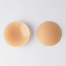 Cele.b Nipple covers Có 2 mẫu miếng dán che đầu ti. “Mẫu dán va Mẫu không keo”